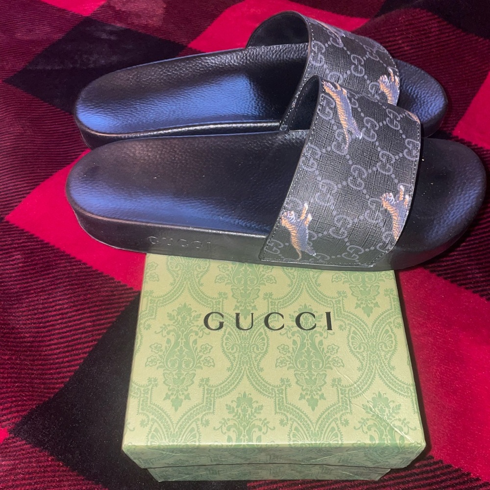 Men’s Gucci Slides